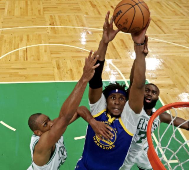 1662784863450010044.png 九游体育官网登录-最稳定的内线保障 卢尼仍是勇士五号位的不二之选